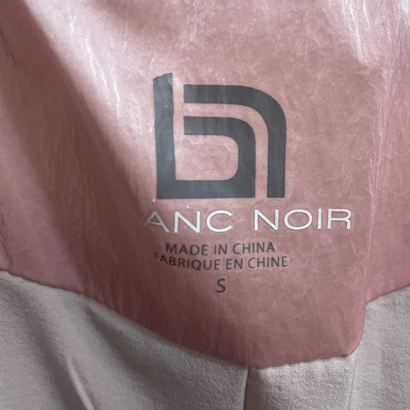 Blanc Noir BREAKTHROUGH PUFFER JACKET PINK SHINY LIQUID FINISH - Picture 7 of 7